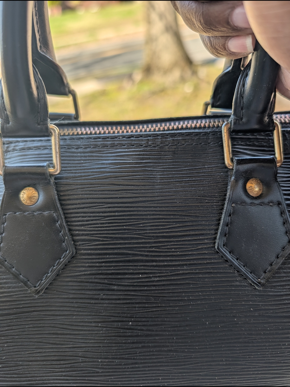 Louis Vuitton Black Epi Leather Speedy 25 - Picture 6 of 10